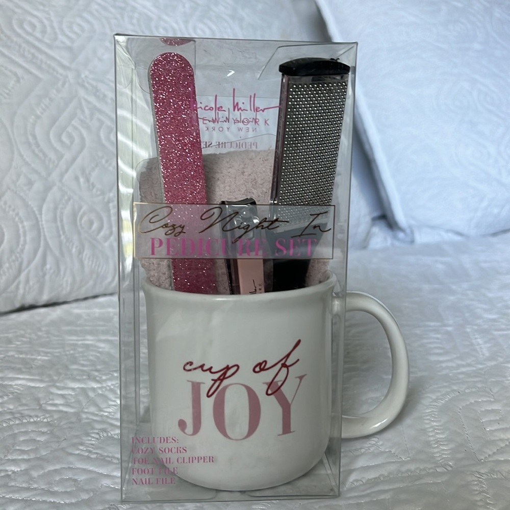 Pedicure Set - Picture 7 of 7